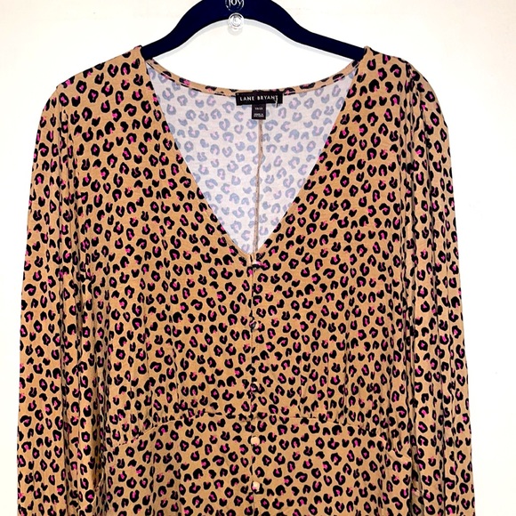 Lane Bryant Cheetah Print Blouse 18/20 NWOT - Picture 2 of 9